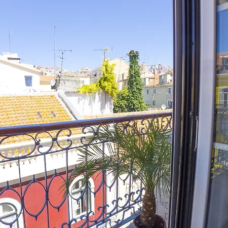 Lv Premier Flores Fl1 Lisboa